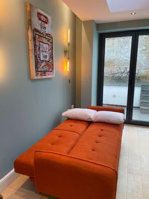 Pillow Menu! 1 Bed Garden Flat Finsbury Park Londra Exterior foto